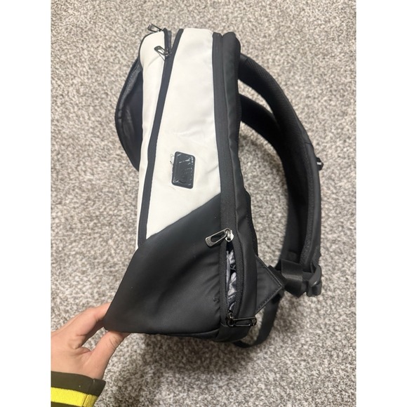 Bange FUTURE AESTHETICS Business Smart Backpack Waterproof TSA Approved White - Picture 11 of 12